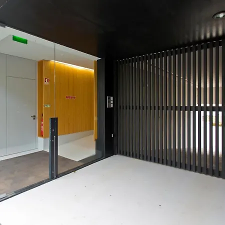 Balconies Of Cedofeita & Garage 아파트