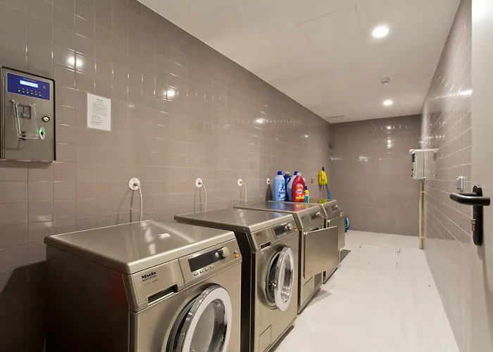 Balconies Of Cedofeita & Garage Porto