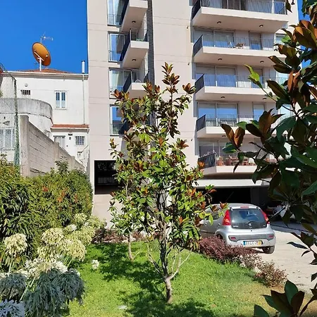 Balconies Of Cedofeita & Garage
