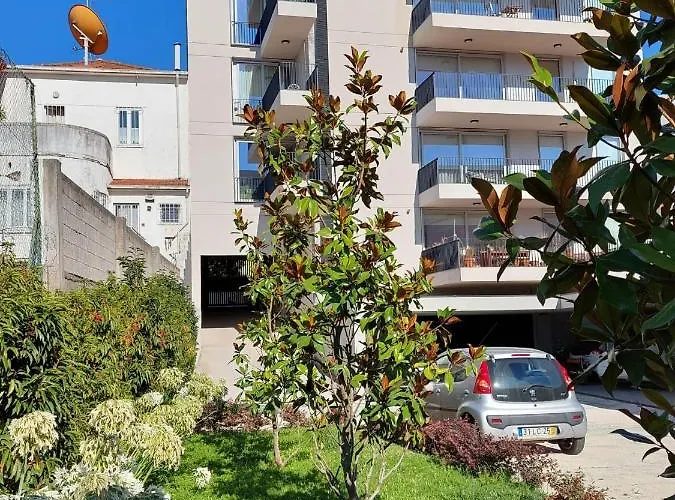 Balconies Of Cedofeita & Garage